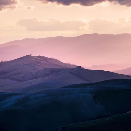 Podere Orto Wine Country House Trevinano Екстер'єр фото