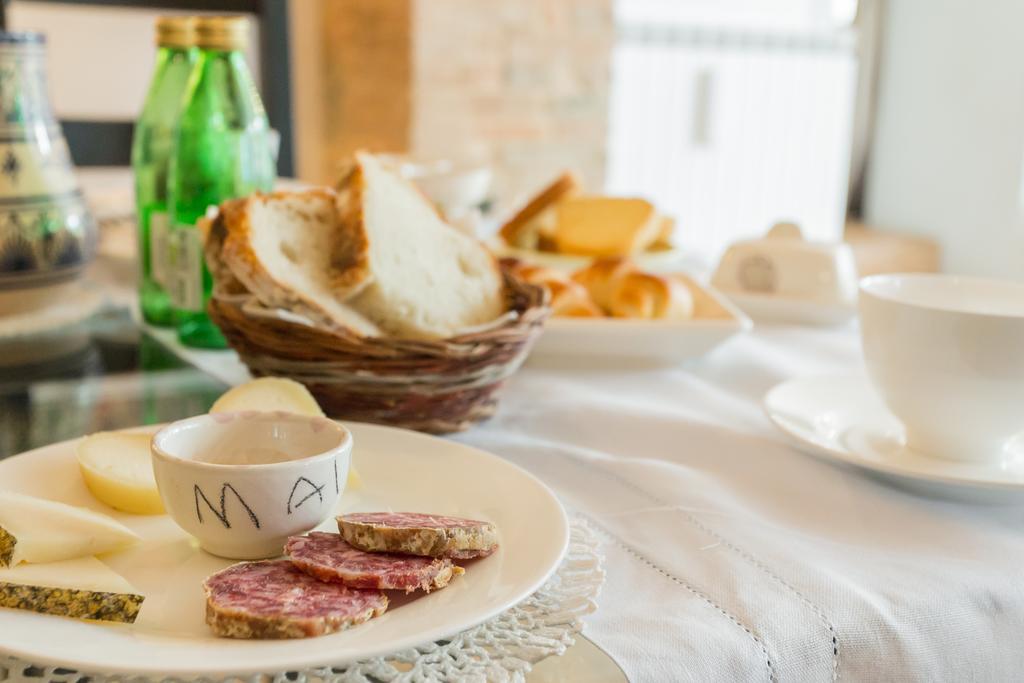 Podere Orto Wine Country House Trevinano Екстер'єр фото